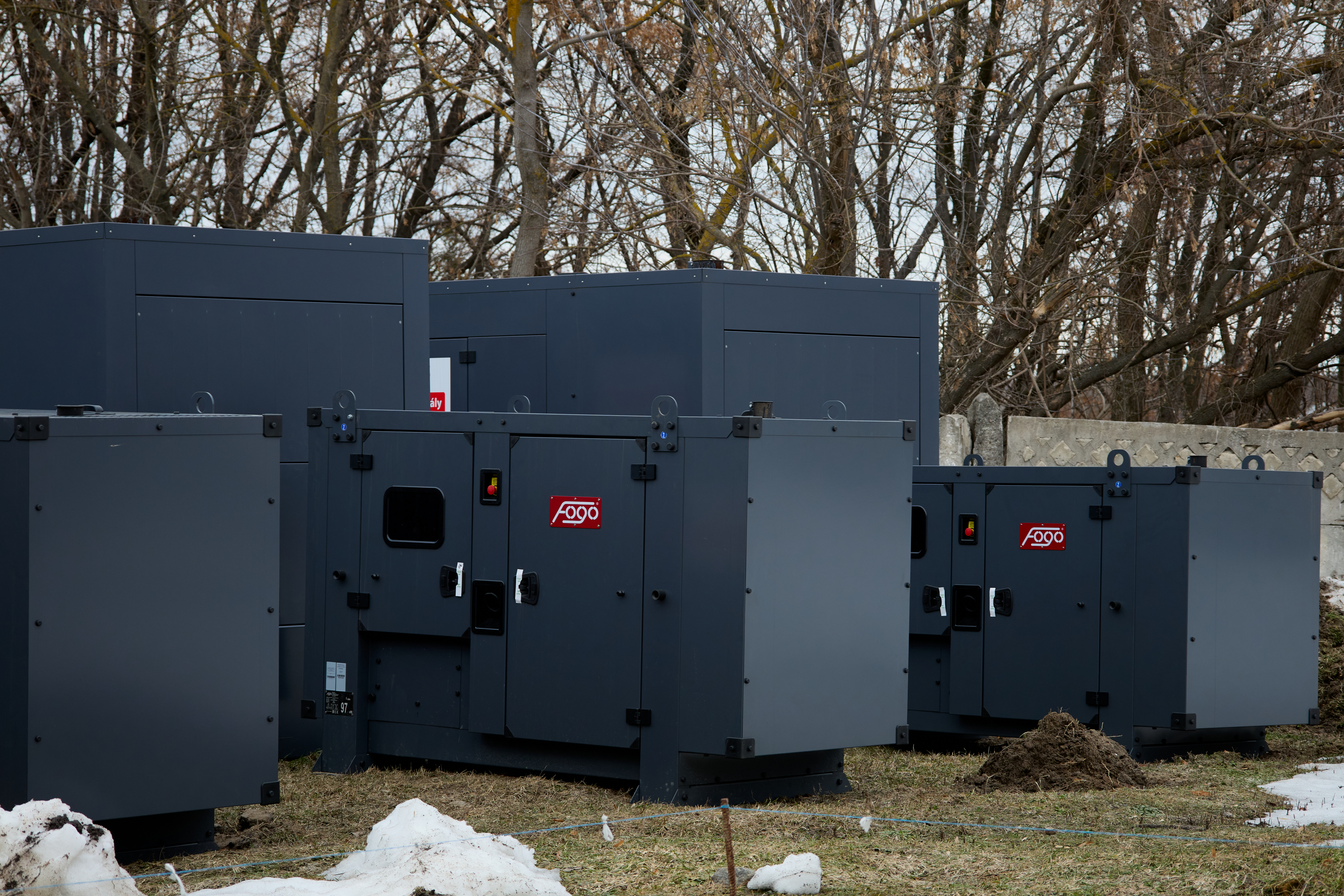 Гуманітарний фонд Сергія Притули передає чергові 104 генератори загальною потужністю 14,6 МВт для об'єктів критичної інфраструктури України в межах кампанії 