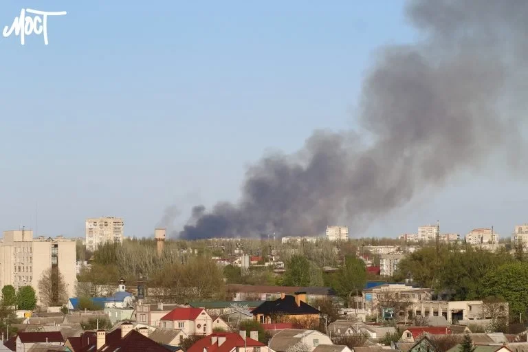 Через бойові дії повітрю Херсонщини завдано майже 150 мільярдів гривень збитків