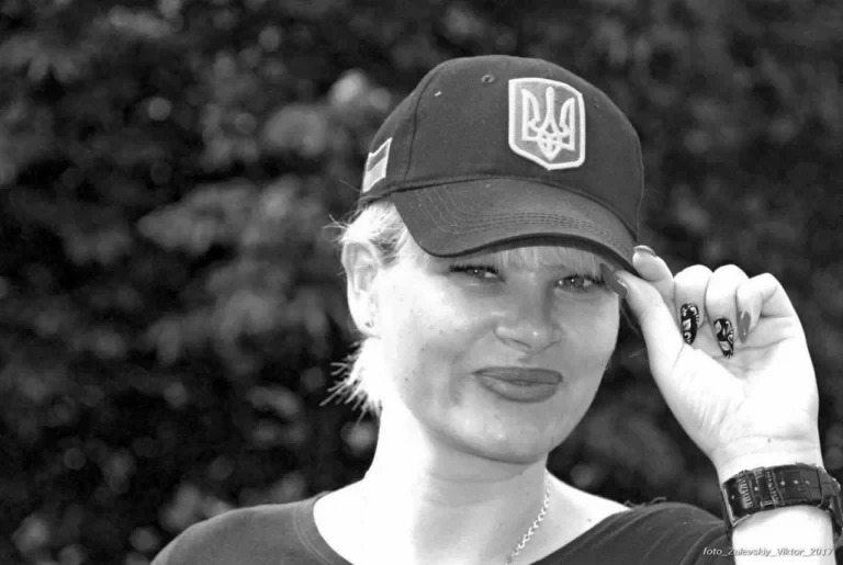 Діяла під псевдонімом “Крістіна”: експосадовицю Херсонської міськради засудили до 10 років тюрми