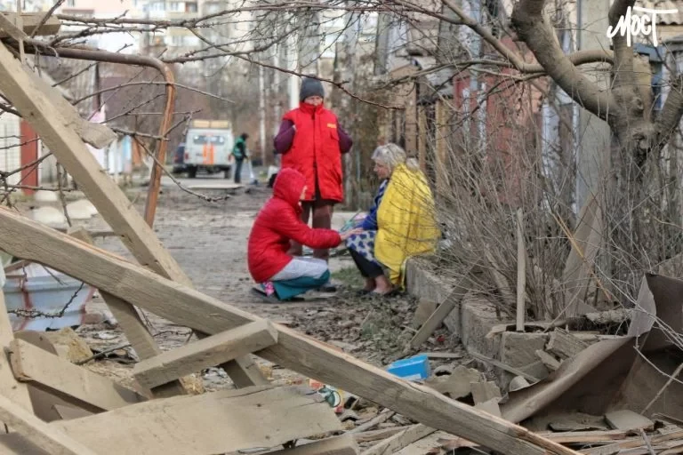 Кількість постраждалих через обстріл Корабельного району Херсона зросла до семи