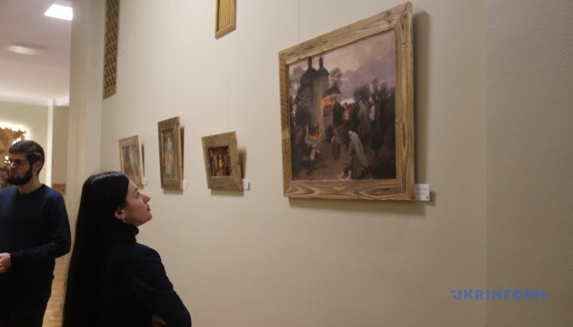 Викрадене мистецтво Херсона: як артпринти стали доказами культурного злочину рф