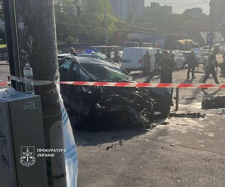 У ДТП в Києві за участю керівника релігійної громади з Херсонщини загинули двоє поліцейських
