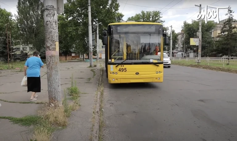 У Херсоні тимчасово не працюватимуть два тролейбусних маршрути