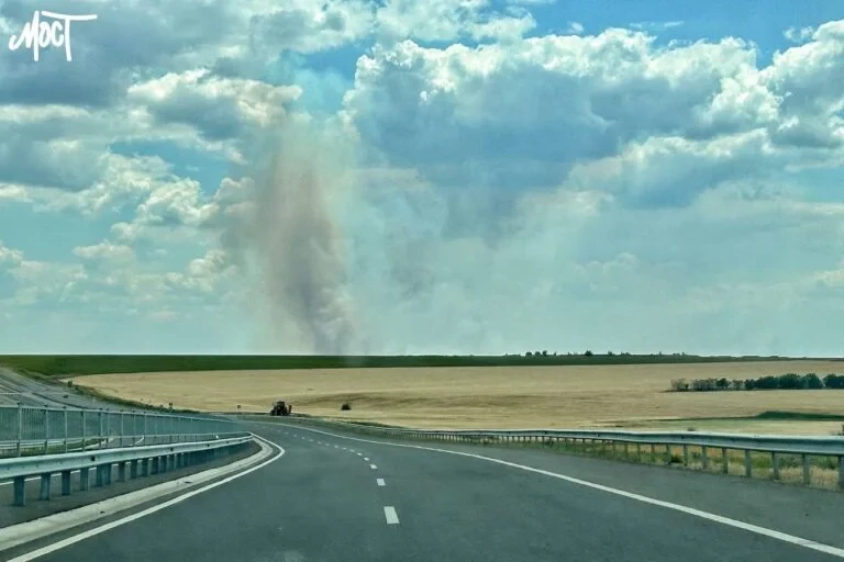 Війська РФ завдали авіаударів по Дар’ївській громаді