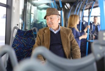 Пенсійне посвідчення більше не діятиме: в Україні скасовують безоплатний проїзд для пільговиків