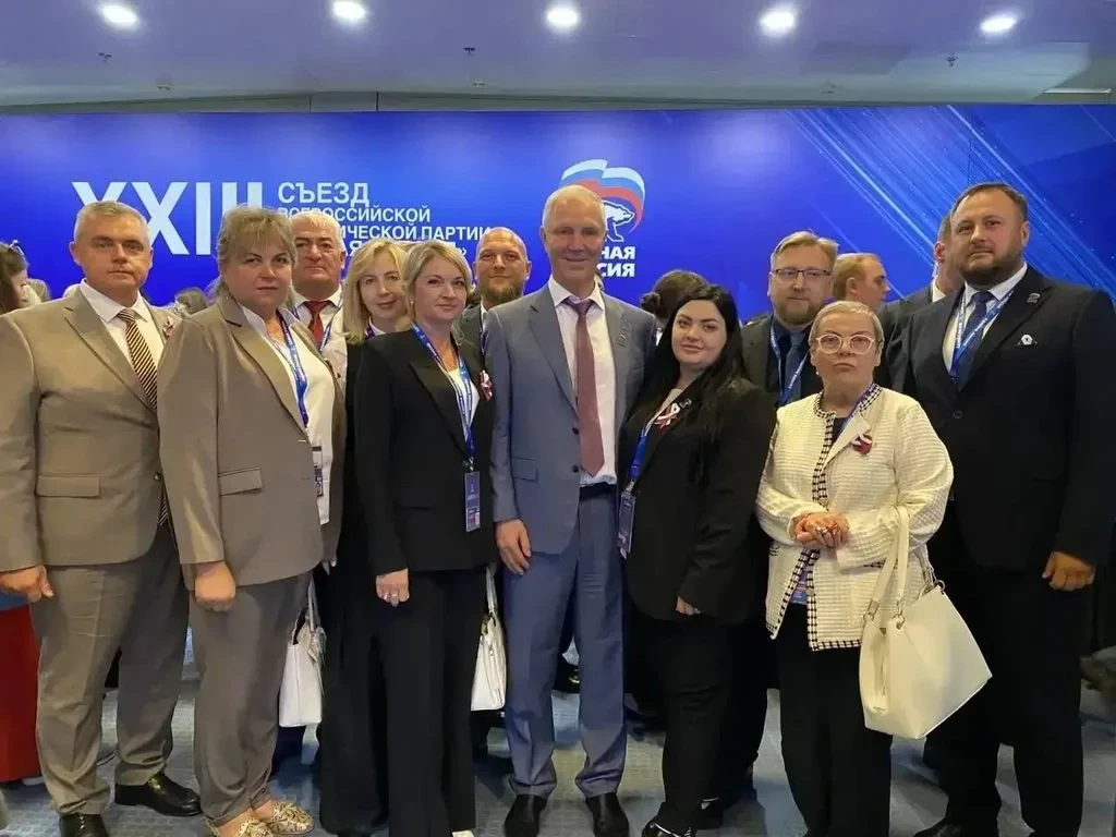Делегація ТОТ Херсонщини прибула на з’їзд «Єдиної Росії» з нібито 10 тис. пропозиціями до її програми
