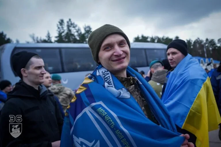 Морпіх із Херсонщини Євгеній Демчук повернувся з полону