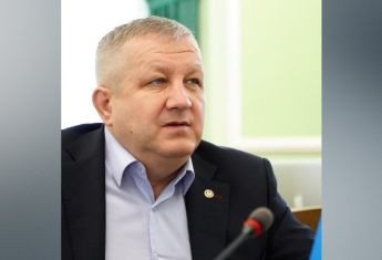 Апеляційний суд залишив під вартою обвинуваченого в роботі на окупантів депутата Херсонської облради