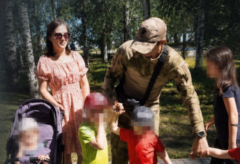 Росіяни вигадали історію про вагітну дружину «героя СВО», яку нібито засудили до шести років позбавлення волі за самозахист