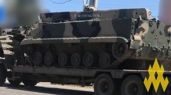 Переміщення йде в обхід Чонгарського мосту