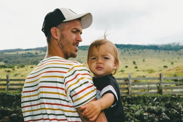 15 червня в Україні і світі святкують Міжнародний день батька / © unsplash.com