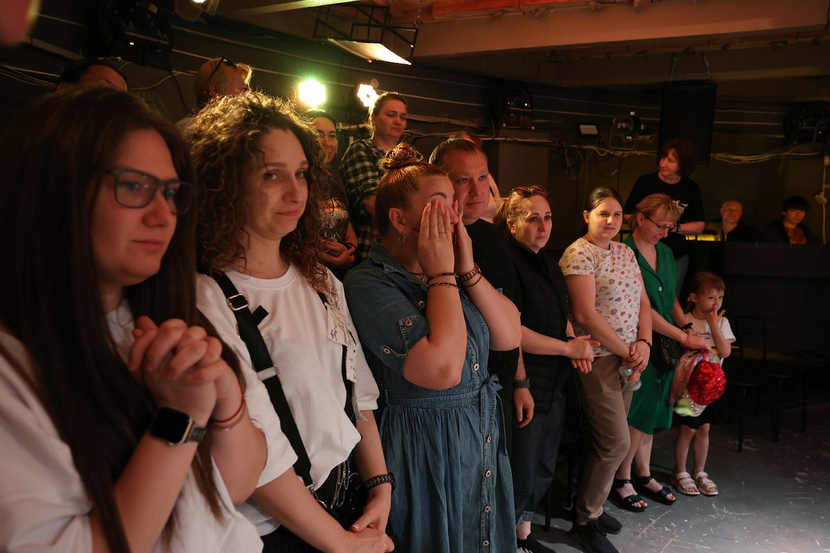 Вистава «Кицька на спогад про темінь»