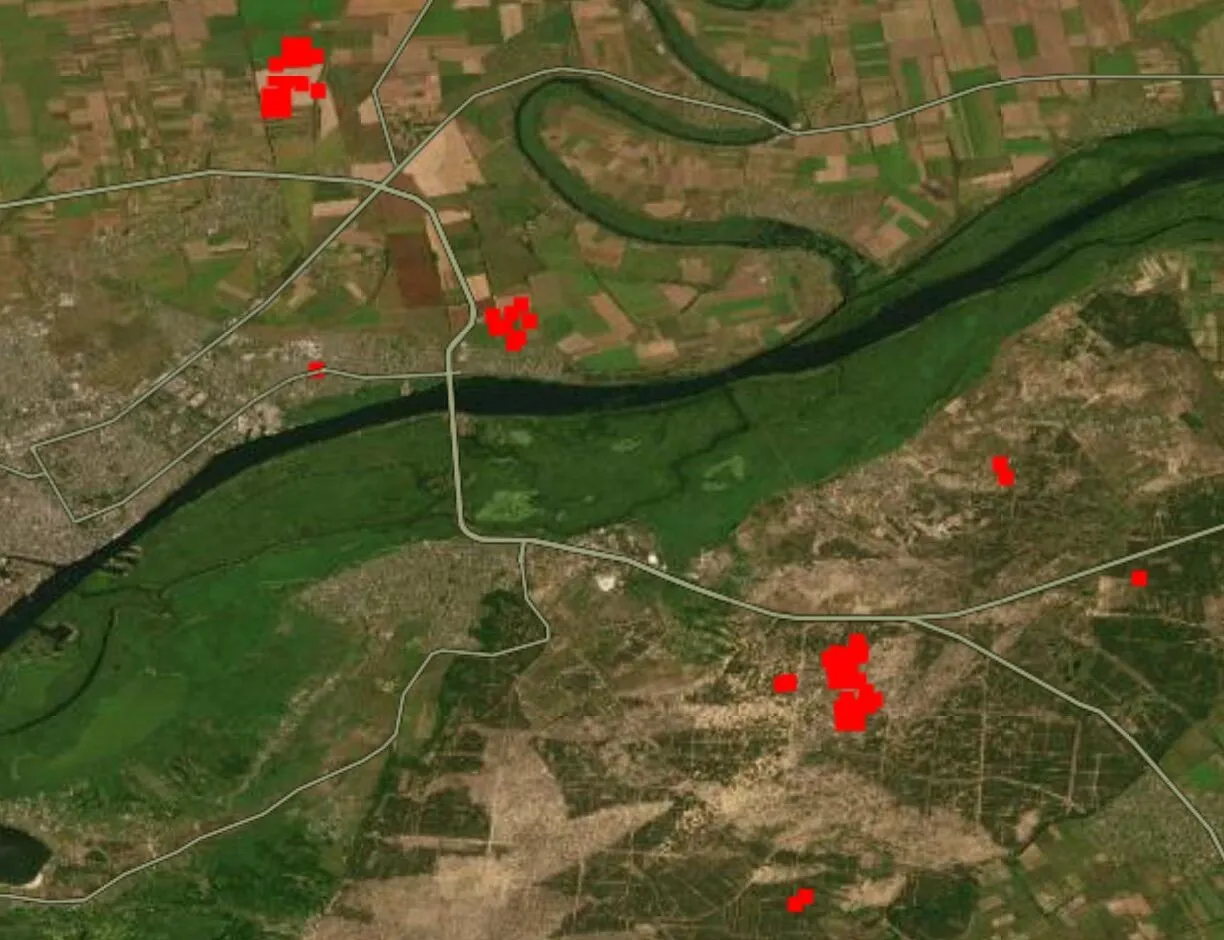 Вогнища пожеж (імовірні прильоти) в Антонівці й Олешках 25 червня