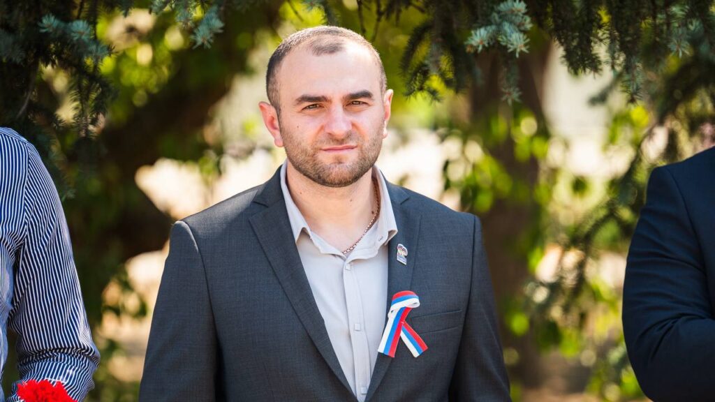 Владімір Оганєсов, 22 серпня 2025 року. Фото з окупаційних пабліків