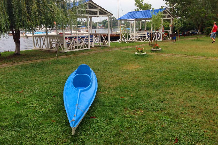 110 років третьому затону: окупанти знищили місце відпочинку та спорту херсонців (фото, відео)