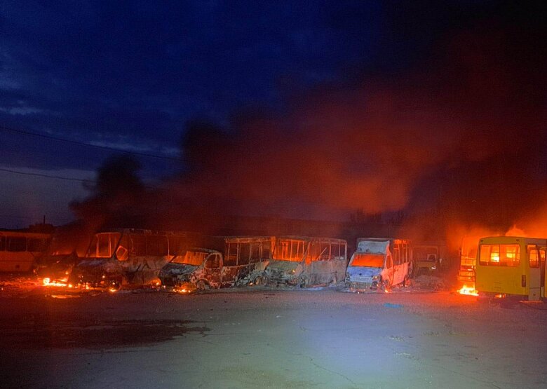 Наслідки чергової масованої атаки ворога на Херсонщину 03 Наслідки чергової масованої атаки ворога на Херсонщину 03