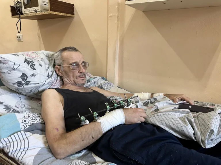 Семейный врач Сергей Маревич.