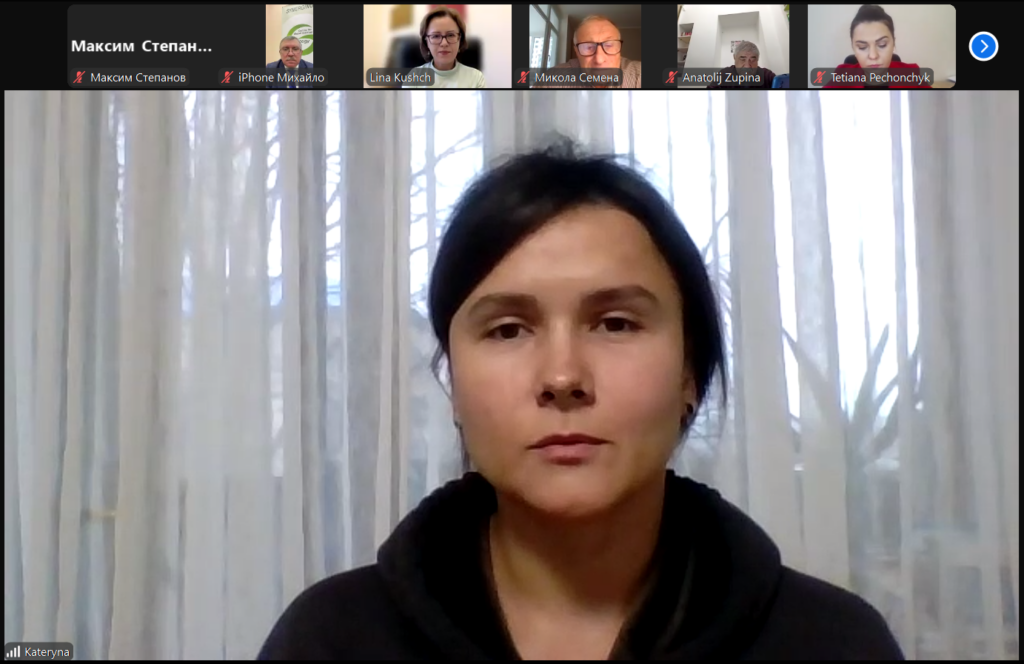 Як у Криму переслідують журналістів та що робити для їх звільнення? Відповіді шукали учасники правозахисного форуму НСЖУ 26 Як у Криму переслідують журналістів та що робити для їх звільнення? Відповіді шукали учасники правозахисного форуму НСЖУ 9