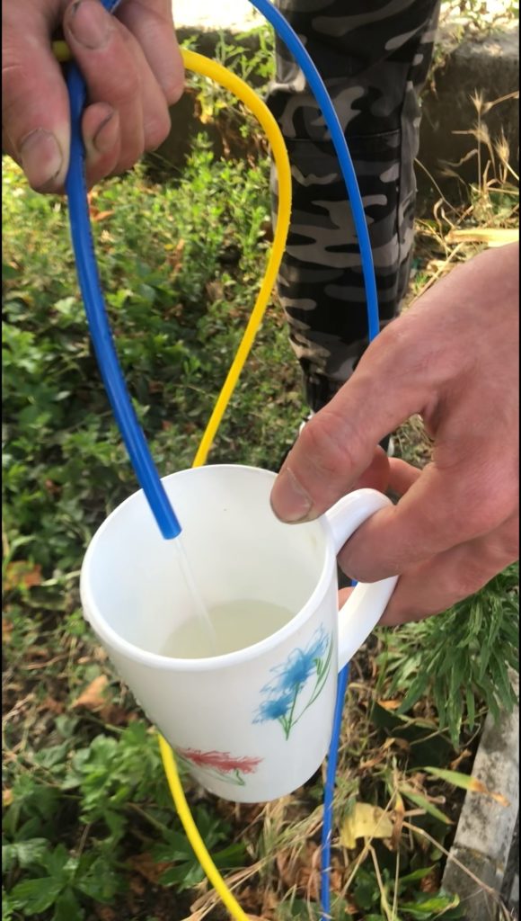 В Козацьке та Веселе, що в 5 км від Каховської ГЕС, волонтери привезли 2 портативні водоочисні системи (ФОТО) 9