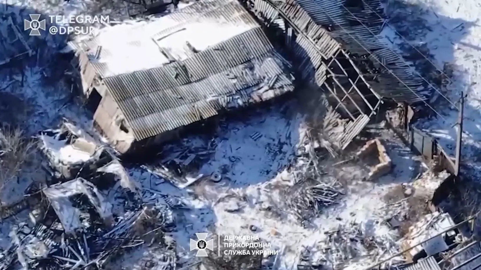 1:0 на користь FPV-дрона: херсонські прикордонники знищили замасковану ворожу автівку. Відео