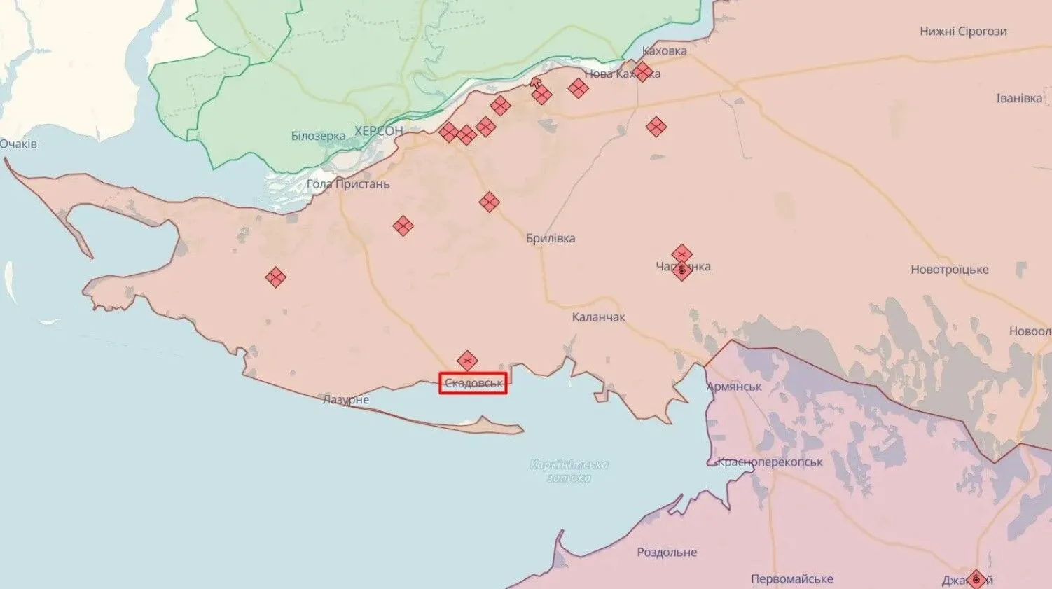 Влучили дві ракети HIMARS: стали відомі імена "жертв" прильоту по російській базі у Скадовську. Фото