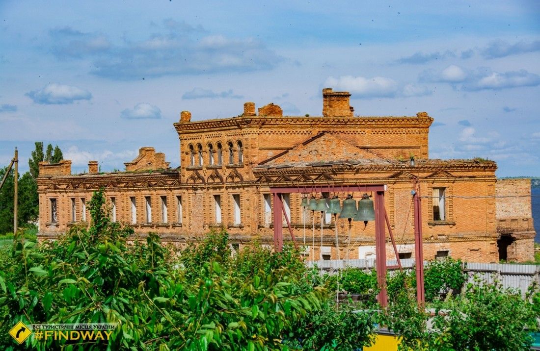 На дні Каховського водосховища знайшли печери монастиря - фото 117543