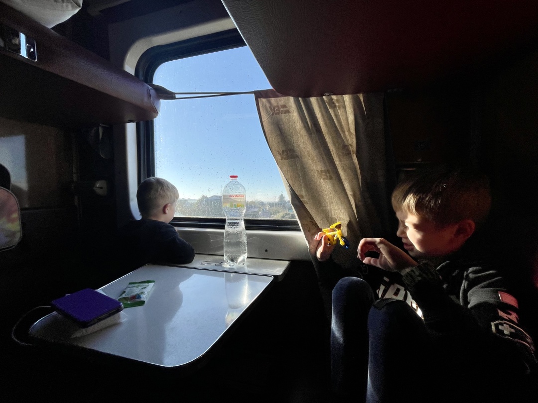 Андрій і Костя у потязі Київ - Херсон