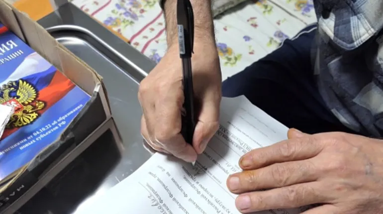 "Колаборанти закінчилися – дотискають тих, хто залишився": що творять російські окупанти на захоплених територіях